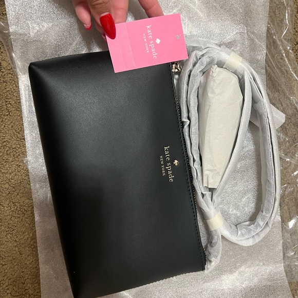 kate spade Handbags - Kate Spade Elegant Black Shoulder Bag